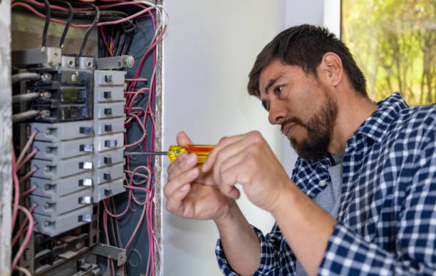 Best Emergency Electrical Repair  in Sheboygan Falls, WI